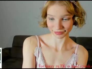 18kira18 from Chaturbate is Freechat
