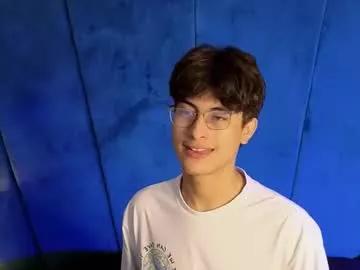 aaron_eze from Chaturbate is Freechat