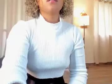 Photos of akendacurls2 from Chaturbate is Freechat
