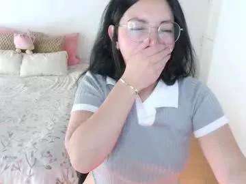 annie_swan_18 from Chaturbate is Freechat