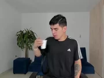 ares_johnsonn from Chaturbate is Freechat