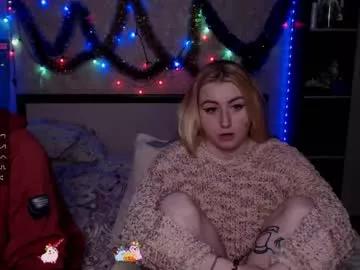 beverly_wings from Chaturbate