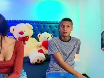 damian_and_roxanne from Chaturbate is Freechat
