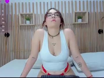 emma_cleir from Chaturbate is Freechat
