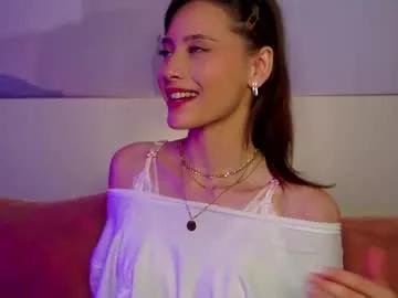 falinecrosthwaite model from Chaturbate