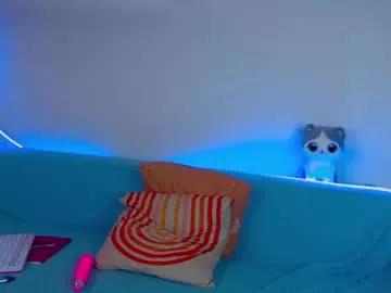 gina_lovelyy from Chaturbate is Freechat