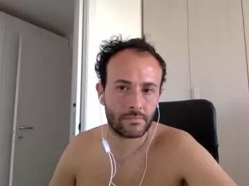 hhombre from Chaturbate