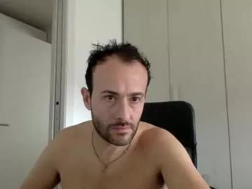 hhombre from Chaturbate