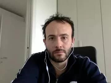 hhombre from Chaturbate