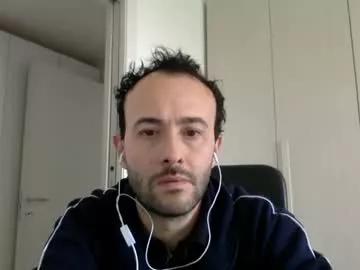 hhombre from Chaturbate