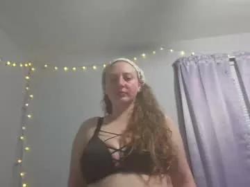 hookedonyarn67 from Chaturbate