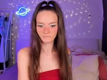 hottiesteverly from Chaturbate is Freechat