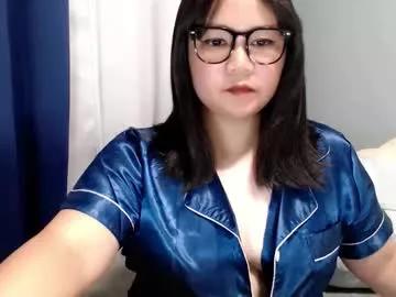 Photos of im_ur_cutiewife from Chaturbate is Freechat