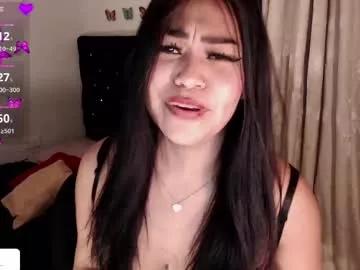 Issa_05 webcams show profile image 
