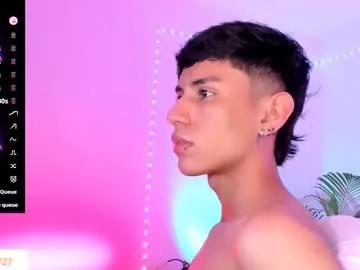 keiner_smith from Chaturbate is Freechat