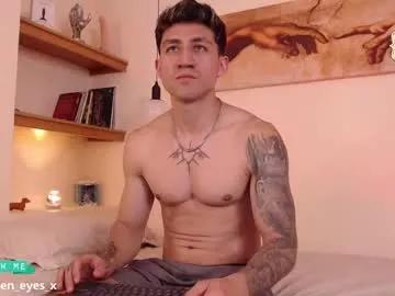 latin_green_eyes_ from Chaturbate is Freechat