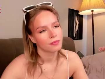 lipswithsweetonthem from Chaturbate is Freechat