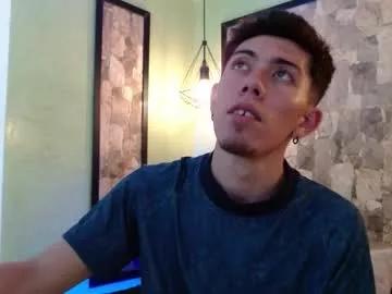 maxxximo_evans from Chaturbate is Freechat