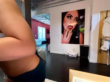 naughtynadiask from Chaturbate is Freechat