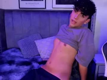 niick_twink from Chaturbate