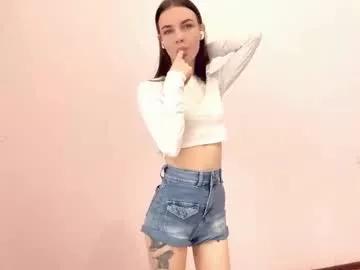 pretty_on_riot from Chaturbate is Freechat