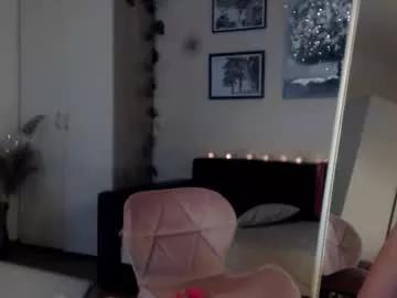 prettyalmaa from Chaturbate is Freechat