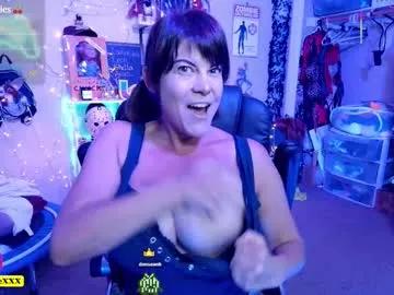 rebeccalovexxx from Chaturbate is Freechat