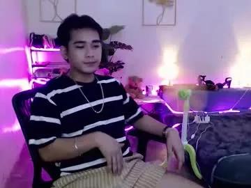 urpinoy_cummer from Chaturbate is Freechat