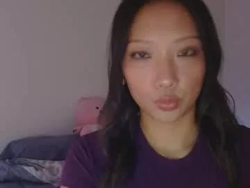 vivianwinters model from Chaturbate