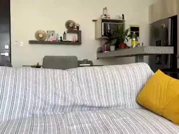 yes_mommy_zlata from Chaturbate is Freechat