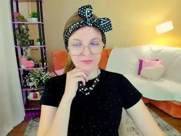 youruniverser from Chaturbate is Freechat