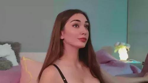adelegilbert from Cherry is Freechat