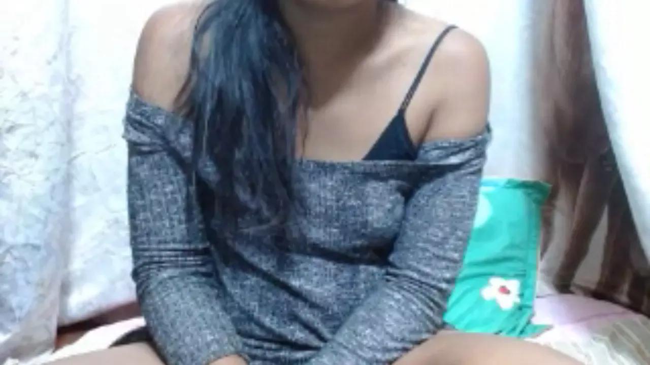 Photos of aimelia from Cherry is Freechat