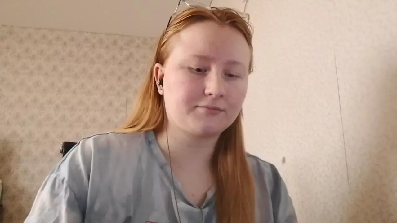 anikalipps from Cherry is Freechat