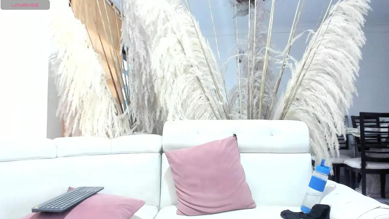 Photos of bonnieowen from Cherry is Freechat