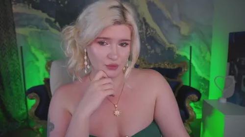 Photos of cocosecretss from Cherry is Freechat