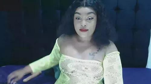 Photos of creamyqueen from Cherry is Freechat