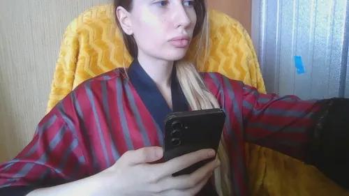 Photos of elzakom from Cherry is Freechat