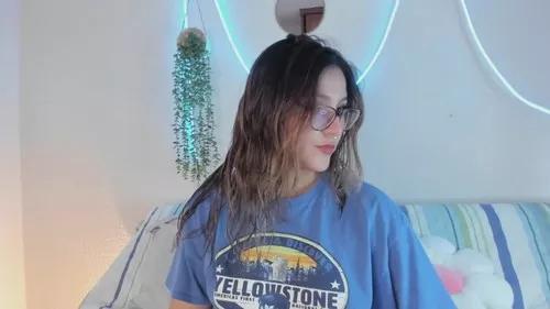 hazelbrownn23 from Cherry is Freechat