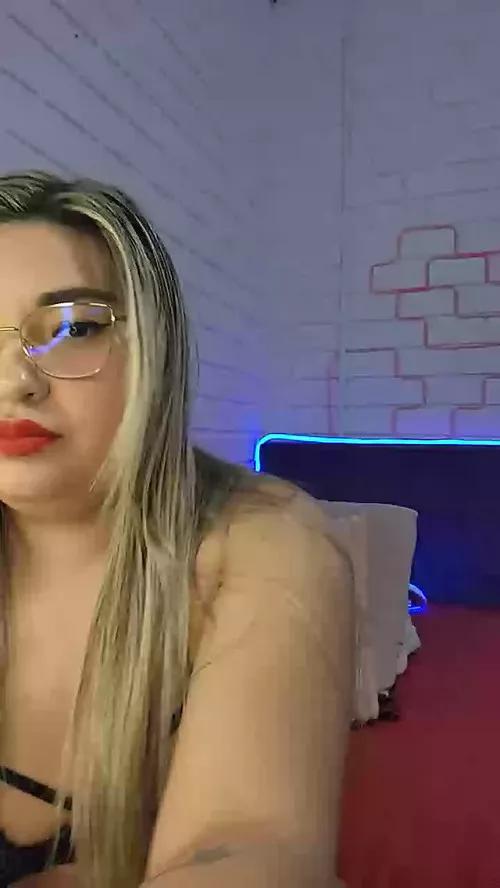 kamilahotty from Cherry is Freechat