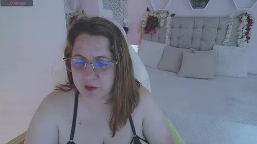 Photos of katiejones from Cherry is Freechat
