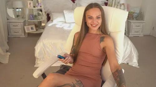 kiragrayy from Cherry is Freechat