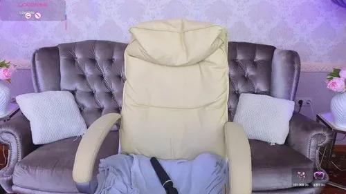 kitnisskiss from Cherry is Freechat