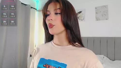 lailaatyler from Cherry is Freechat