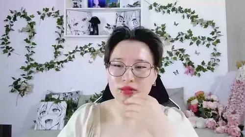 lianawia from Cherry is Freechat