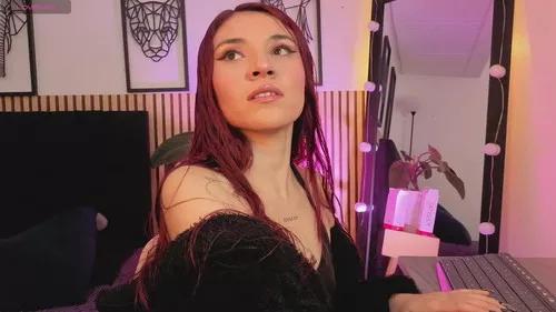 Photos of lilaelliot from Cherry is Freechat