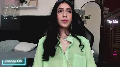 lilicollins from Cherry is Freechat