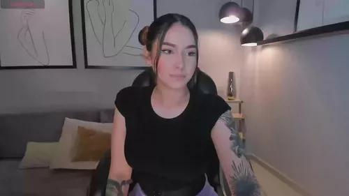 madisoncollins from Cherry is Freechat