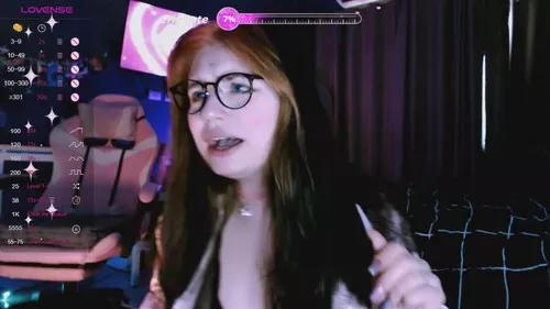 mymoonstars from Cherry is Freechat