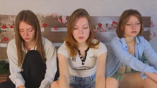 Photos of nelliewaters from Cherry is Freechat
